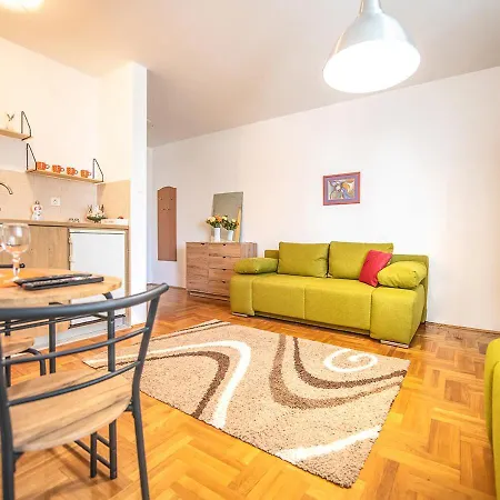 Mina Penthouse Apartment *