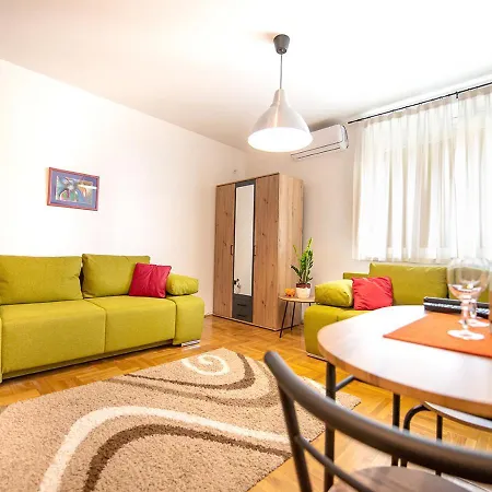Mina Penthouse